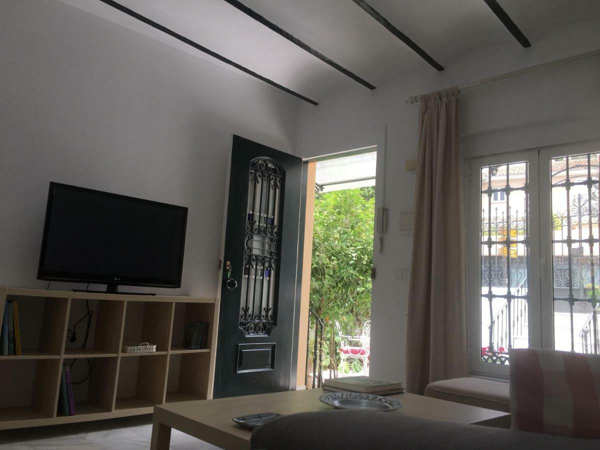 Apartamento Con Patio Málaga Buitenkant foto